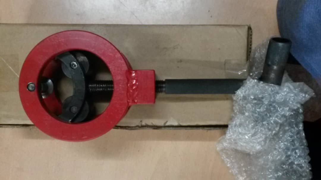 Pipe Cutter